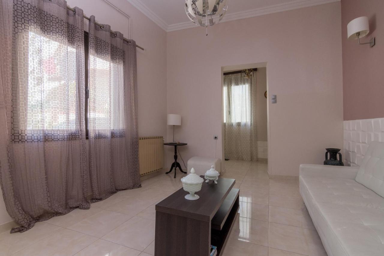 Delightful 2 Bedroom Flat Next To Mikrolimano Πειραιάς Εξωτερικό φωτογραφία