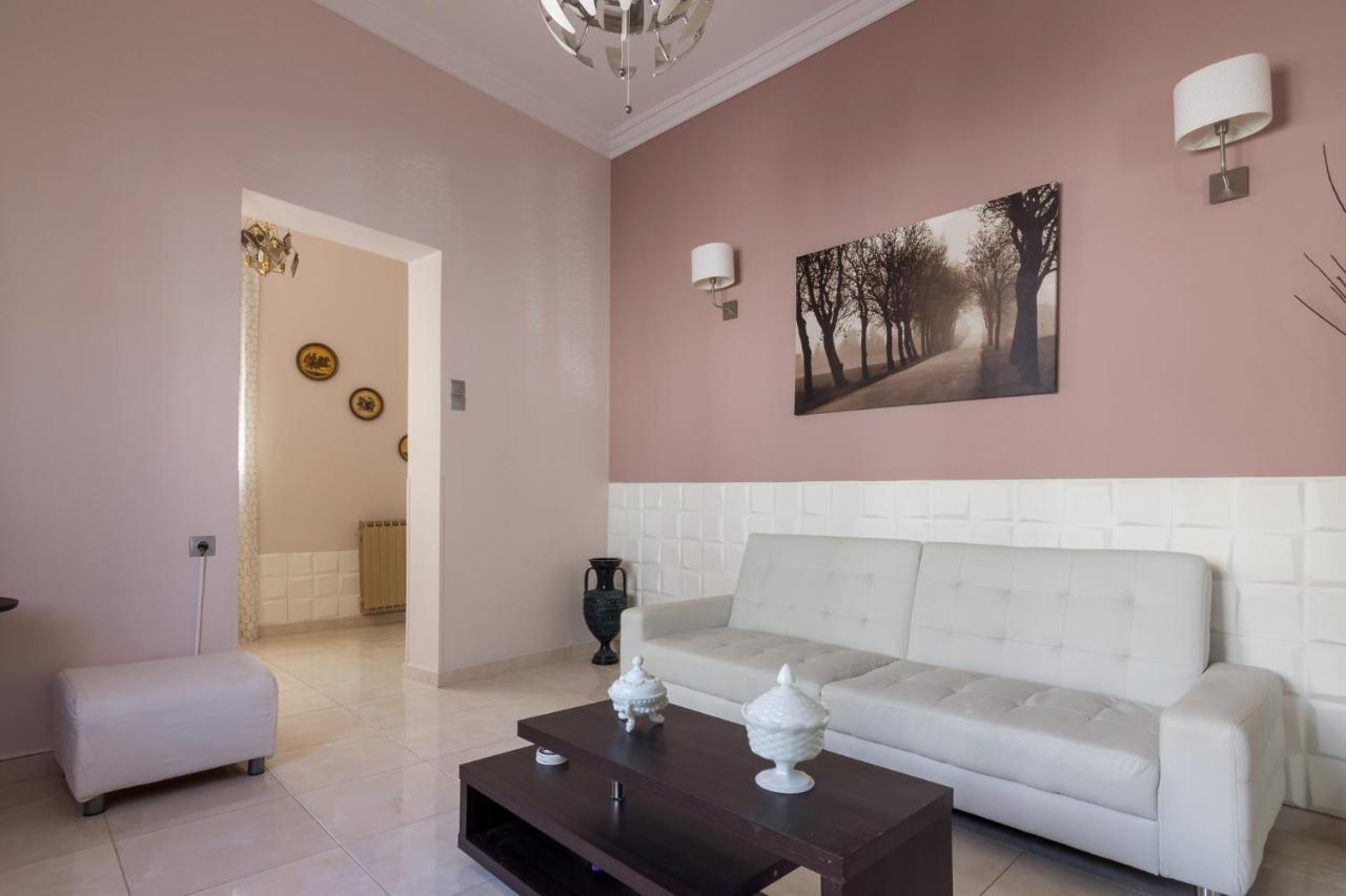 Delightful 2 Bedroom Flat Next To Mikrolimano Πειραιάς Εξωτερικό φωτογραφία